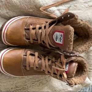 Mens Pajar WInter boots, size 42 US 9-9 1/2.